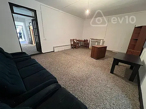 Satılır 3 otaqlı köhnə tikili 100 m² — Bakı, Nəsimi 3 otaq 100.00 m²