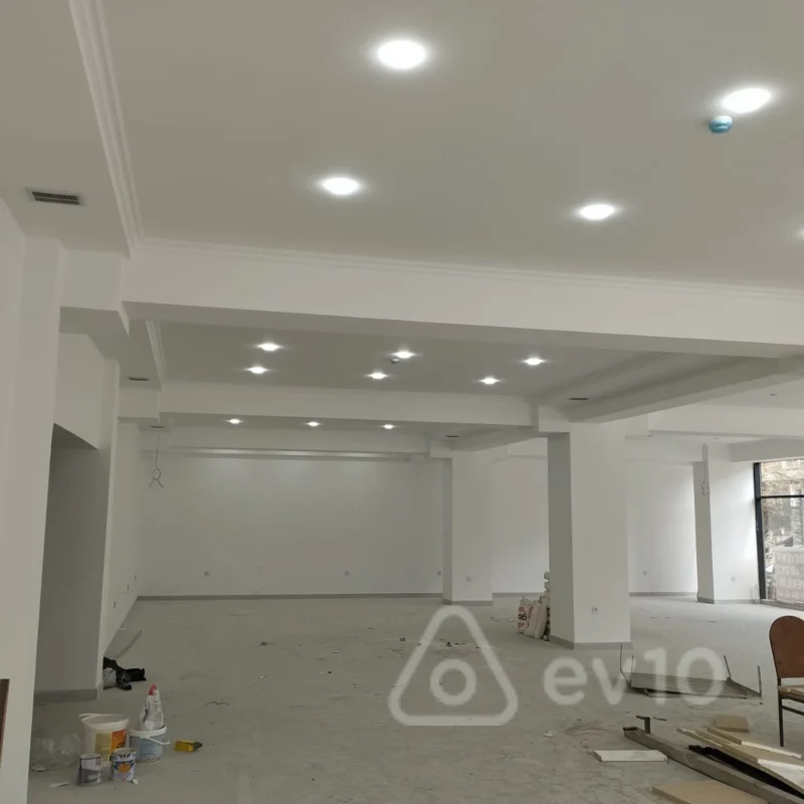 Kirayə verilir mənzil 350 m²