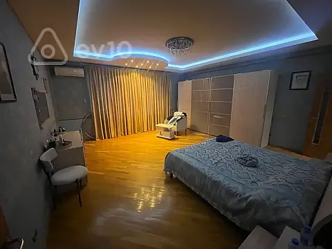 Kirayə verilir 4 otaqlı yeni tikili 185 m²