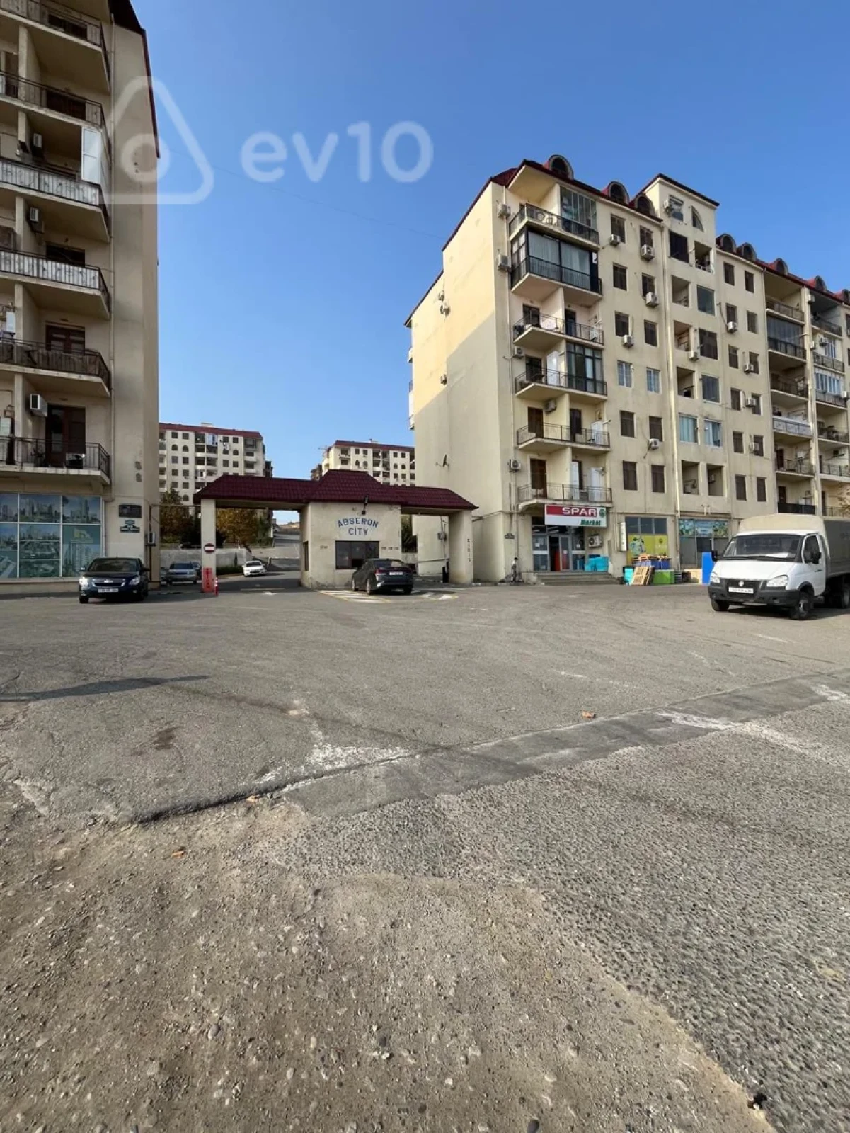 Satılır 3 otaqlı yeni tikili 95 m²