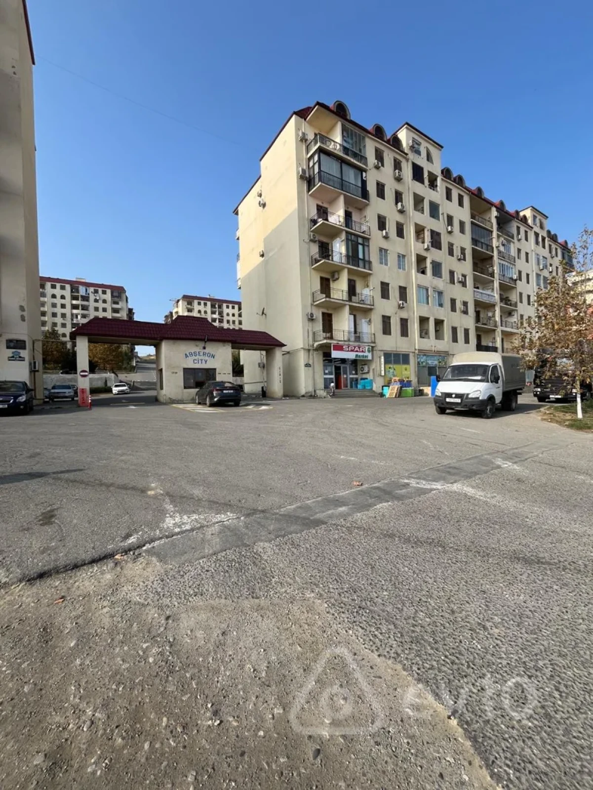 Satılır 3 otaqlı yeni tikili 95 m²