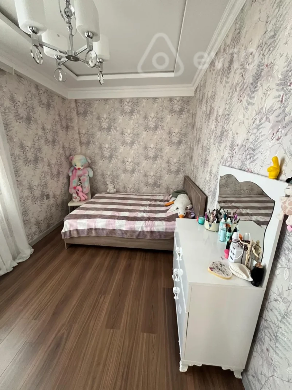 Satılır 3 otaqlı yeni tikili 95 m²