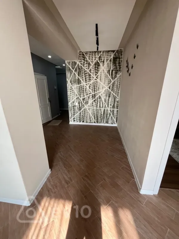 Satılır 3 otaqlı yeni tikili 95 m²