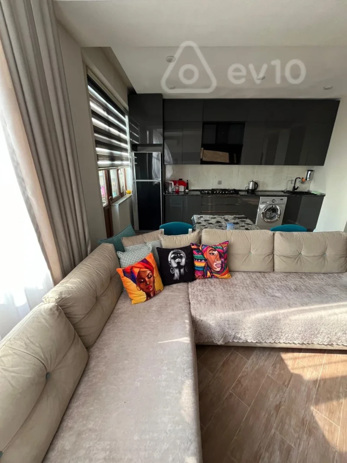 Satılır 3 otaqlı yeni tikili 95 m²