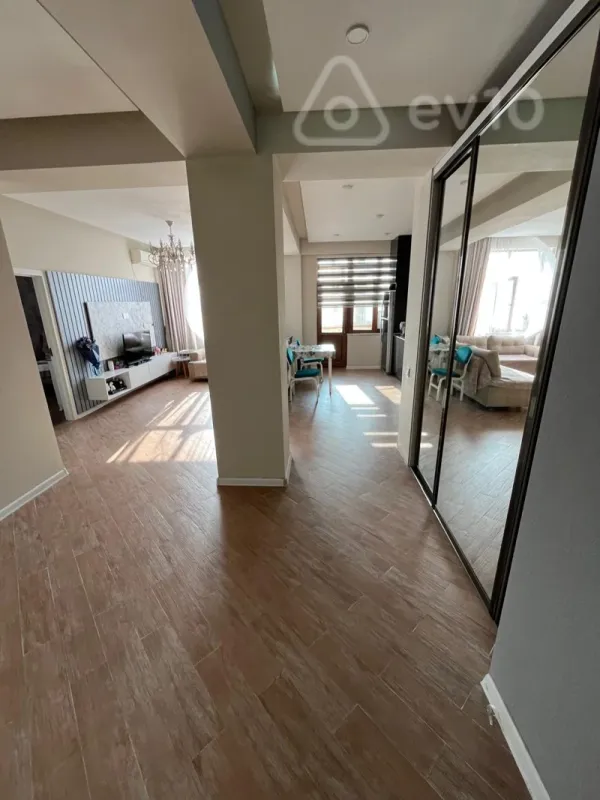 Satılır 3 otaqlı yeni tikili 95 m²
