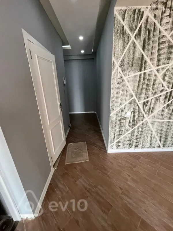 Satılır 3 otaqlı yeni tikili 95 m²