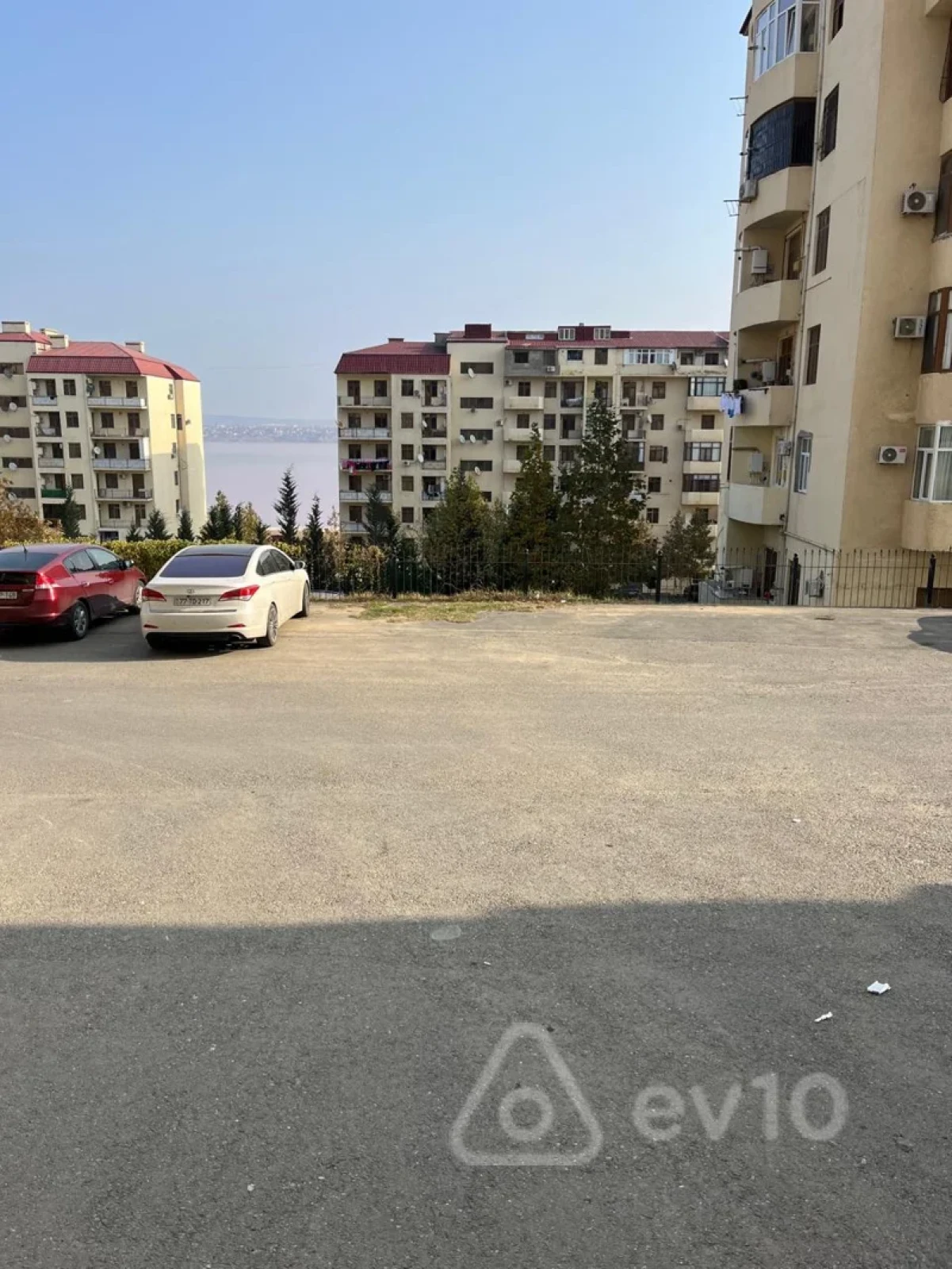 Satılır 3 otaqlı yeni tikili 95 m²