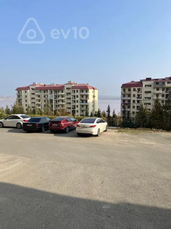 Satılır 3 otaqlı yeni tikili 95 m²