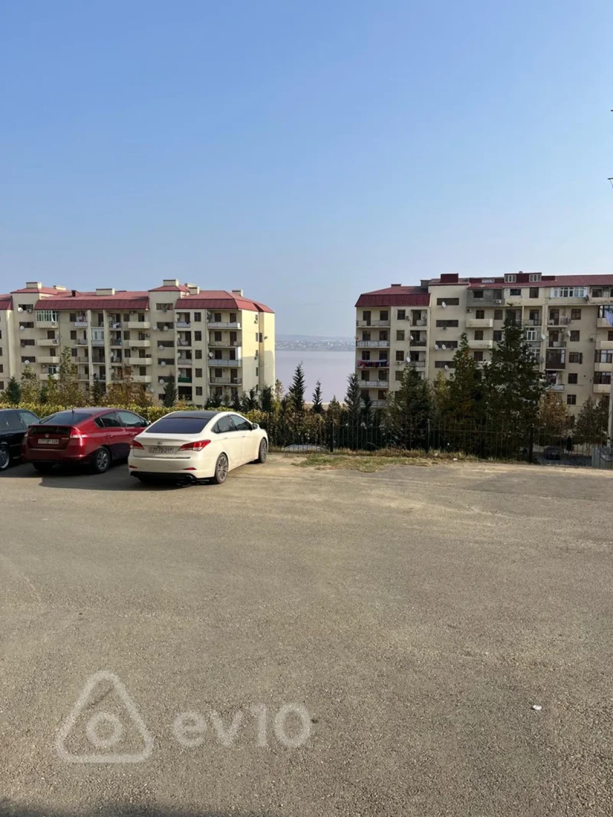 Satılır 3 otaqlı yeni tikili 95 m²