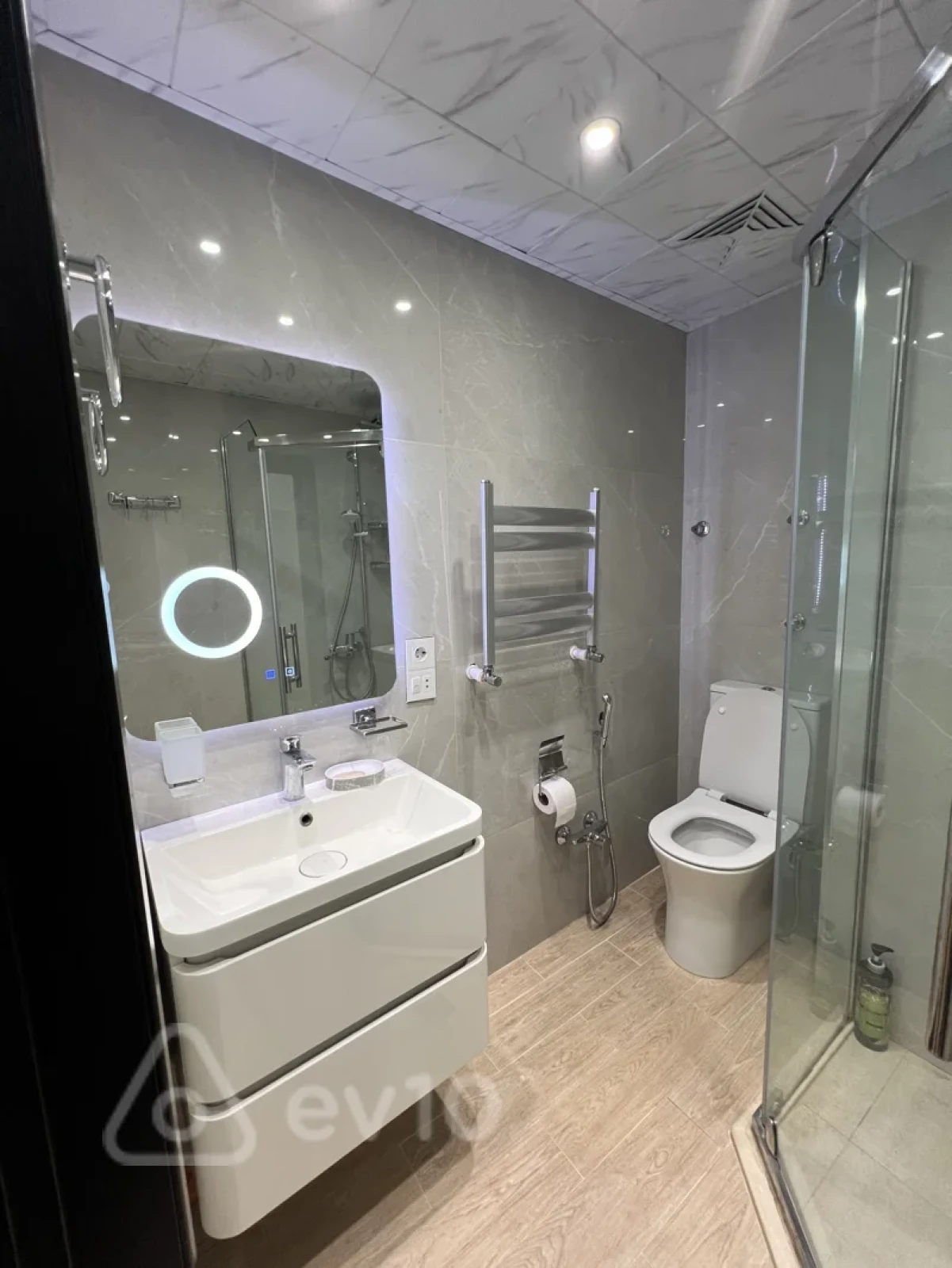 Kirayə verilir 3 otaqlı yeni tikili 66 m²