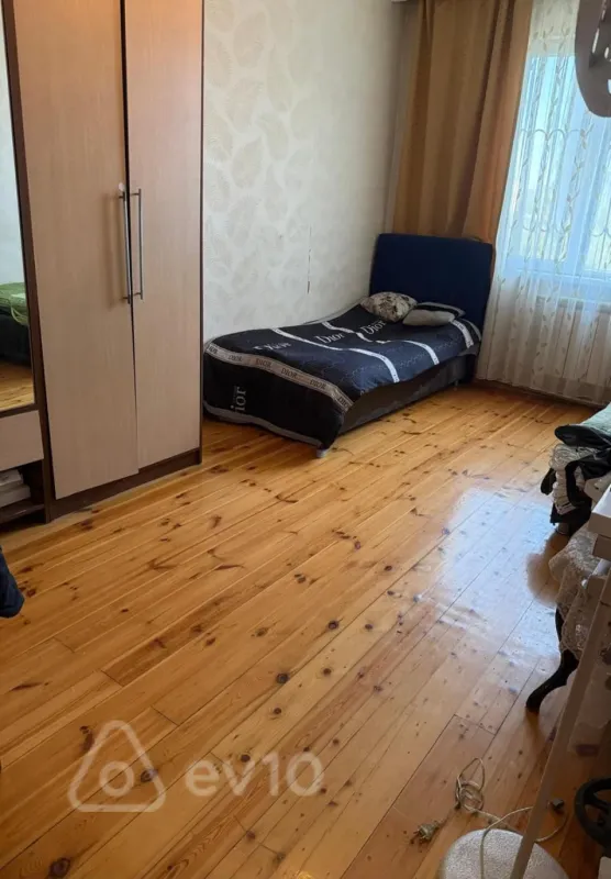 Kirayə verilir 3 otaqlı yeni tikili 66 m²