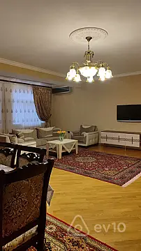 Kirayə verilir 2 otaqlı yeni tikili 150 m²