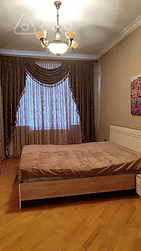 Kirayə verilir 2 otaqlı yeni tikili 150 m²