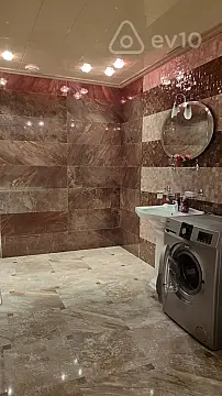 Kirayə verilir 2 otaqlı yeni tikili 150 m²