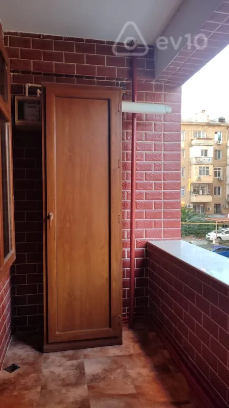 Kirayə verilir 2 otaqlı yeni tikili 150 m²