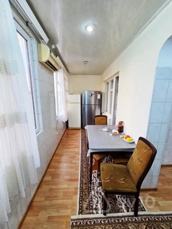 Satılır 3 otaqlı köhnə tikili 100 m²