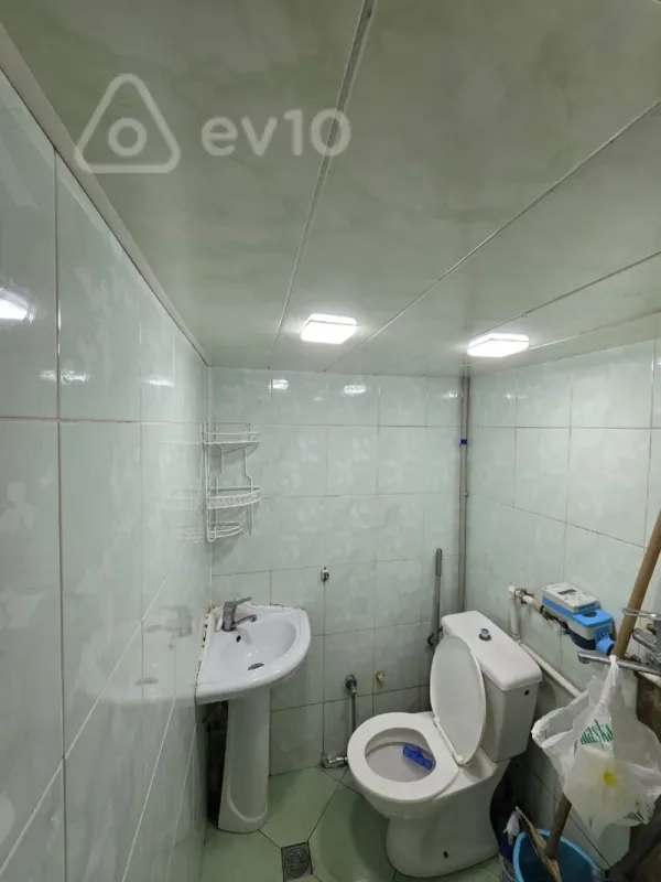Kirayə verilir 1 otaqlı köhnə tikili 40 m²