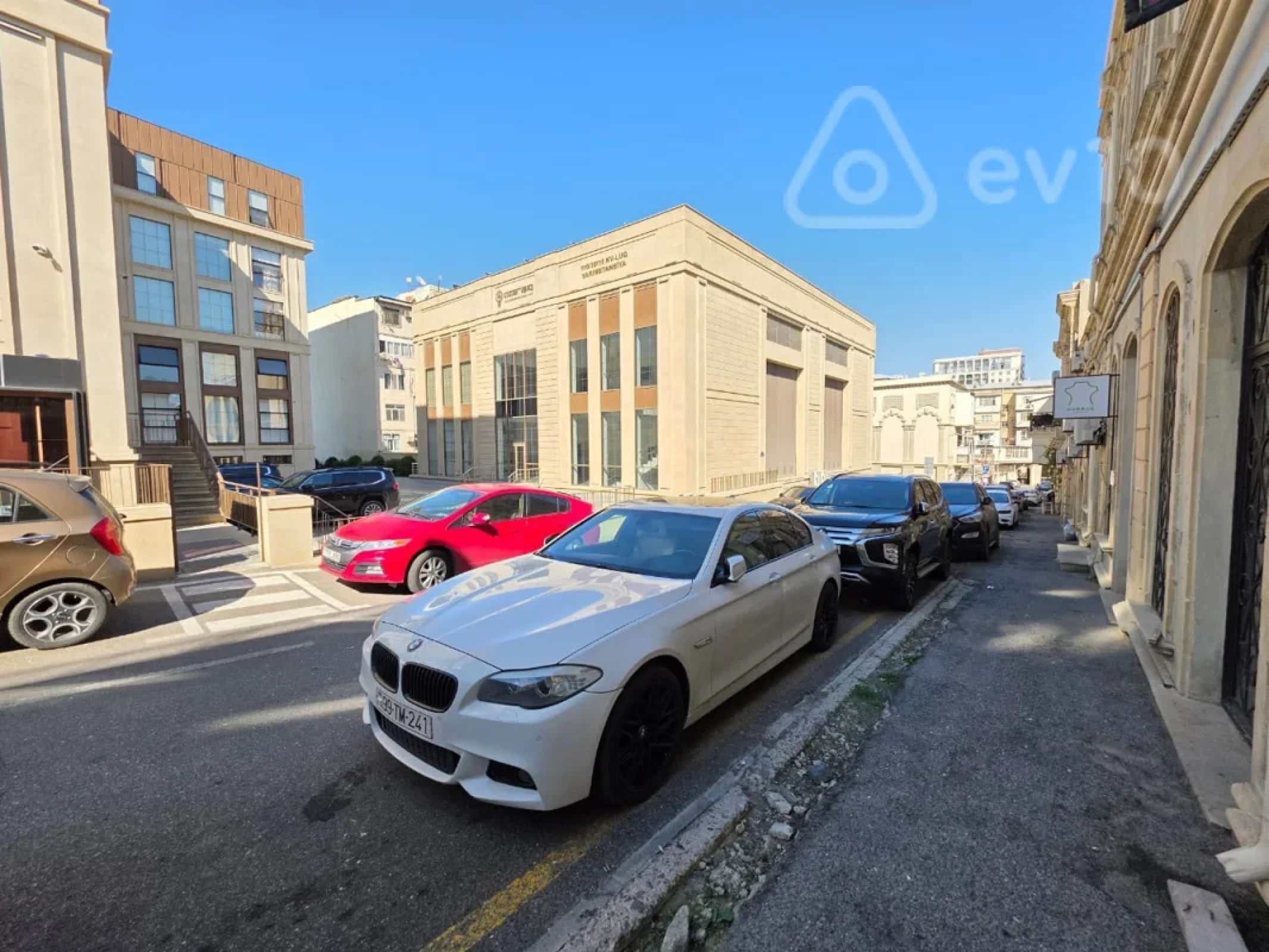 Kirayə verilir 1 otaqlı köhnə tikili 40 m²