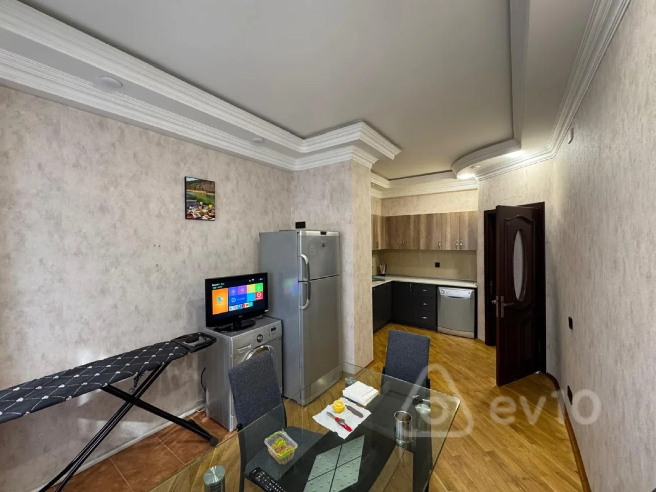 Kirayə verilir 3 otaqlı yeni tikili 145 m²