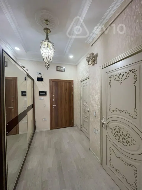 Kirayə verilir 2 otaqlı yeni tikili 60 m²