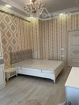 Kirayə verilir 2 otaqlı yeni tikili 60 m²
