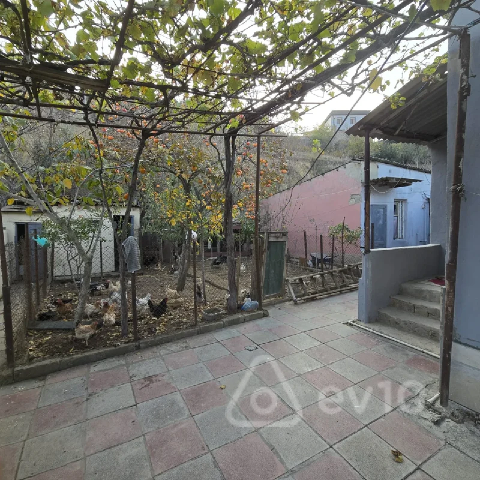 Satılır 4 otaqlı həyət evi 220 m²