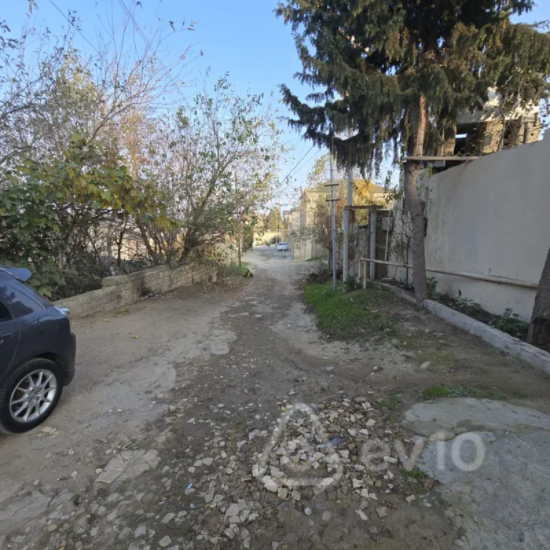 Satılır 4 otaqlı həyət evi 220 m²