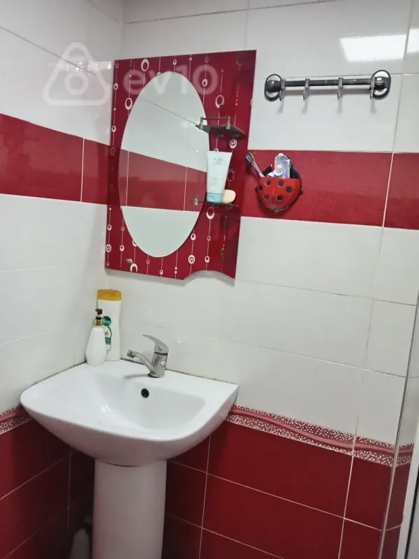 Satılır 2 otaqlı yeni tikili 57 m²