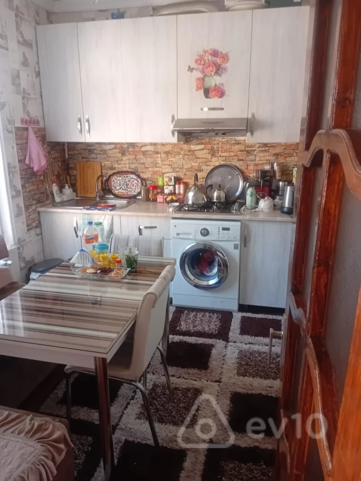Satılır 2 otaqlı həyət evi 80 m²