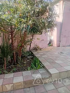 Satılır 2 otaqlı həyət evi 80 m²
