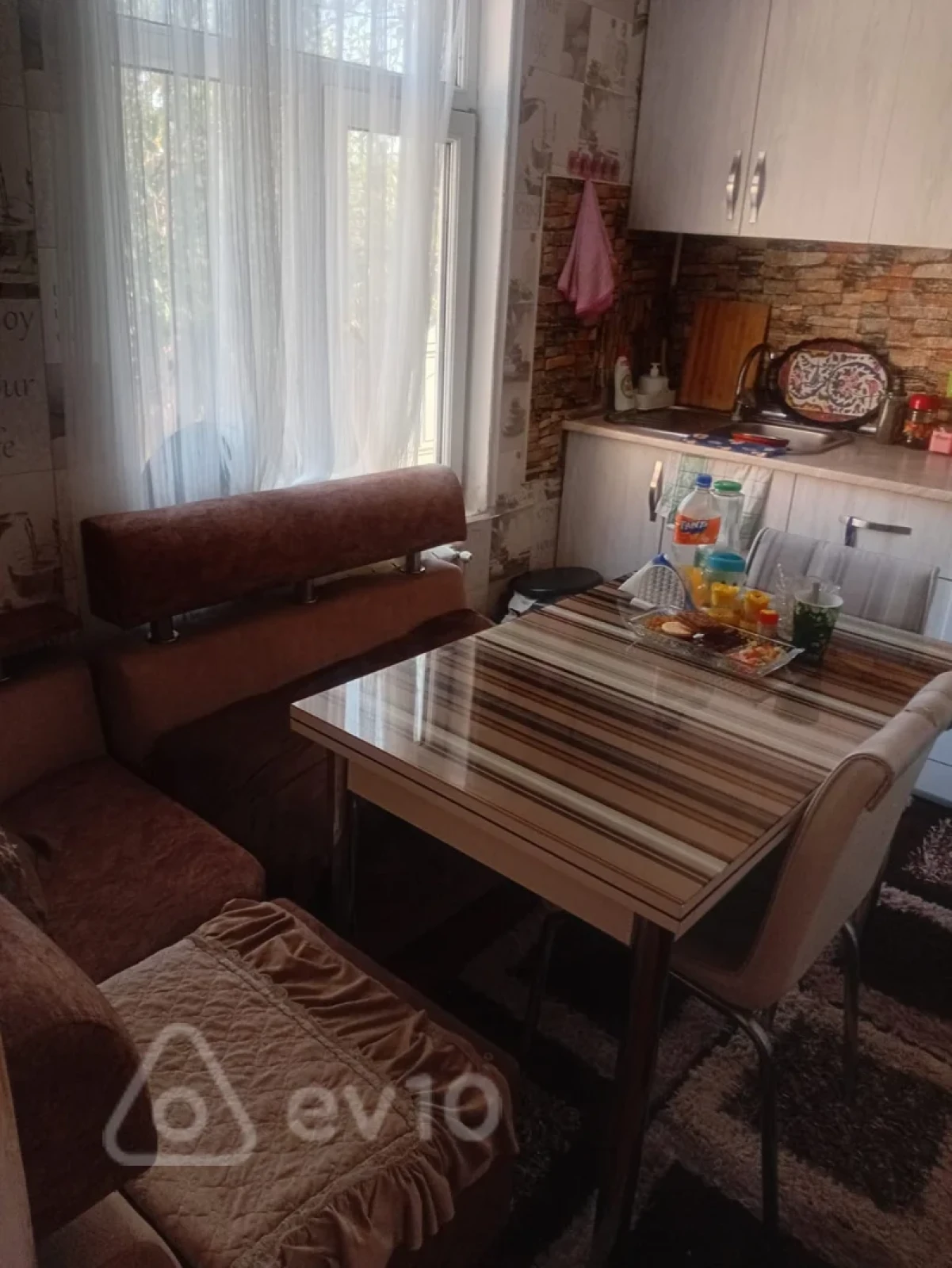 Satılır 2 otaqlı həyət evi 80 m²