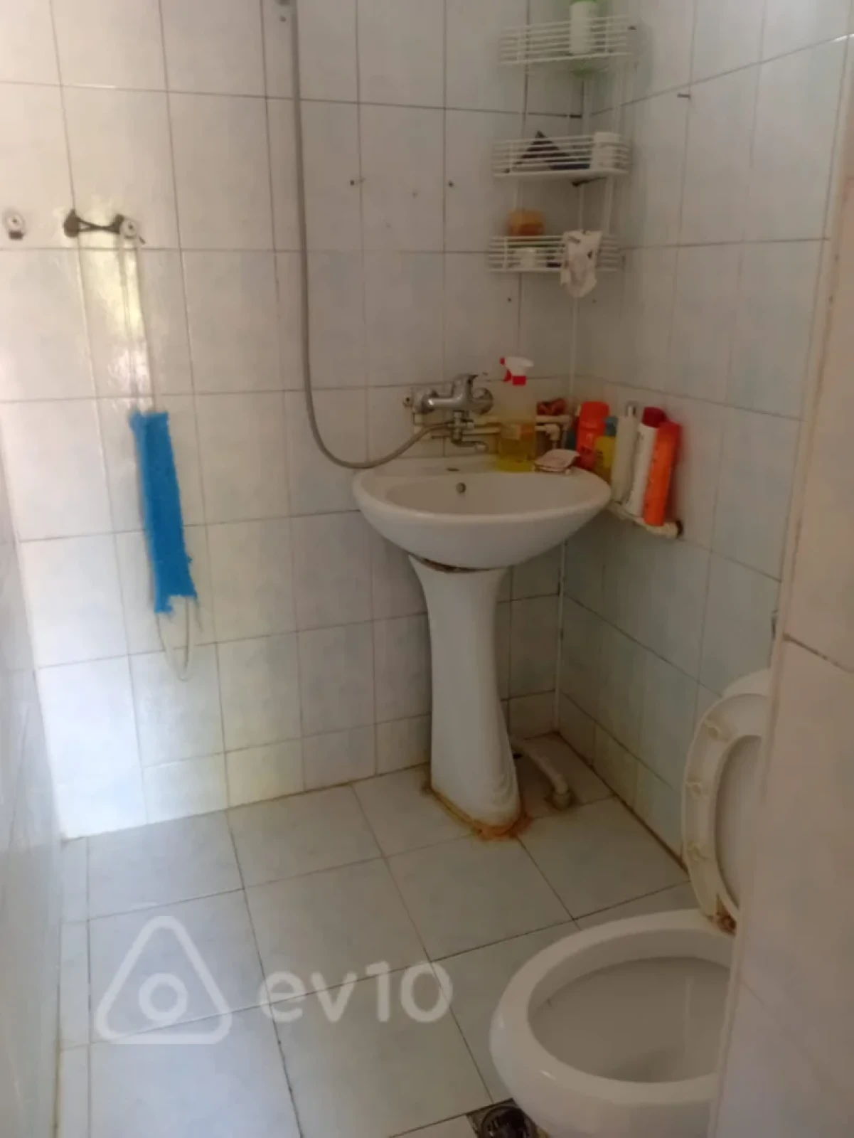 Satılır 2 otaqlı həyət evi 80 m²