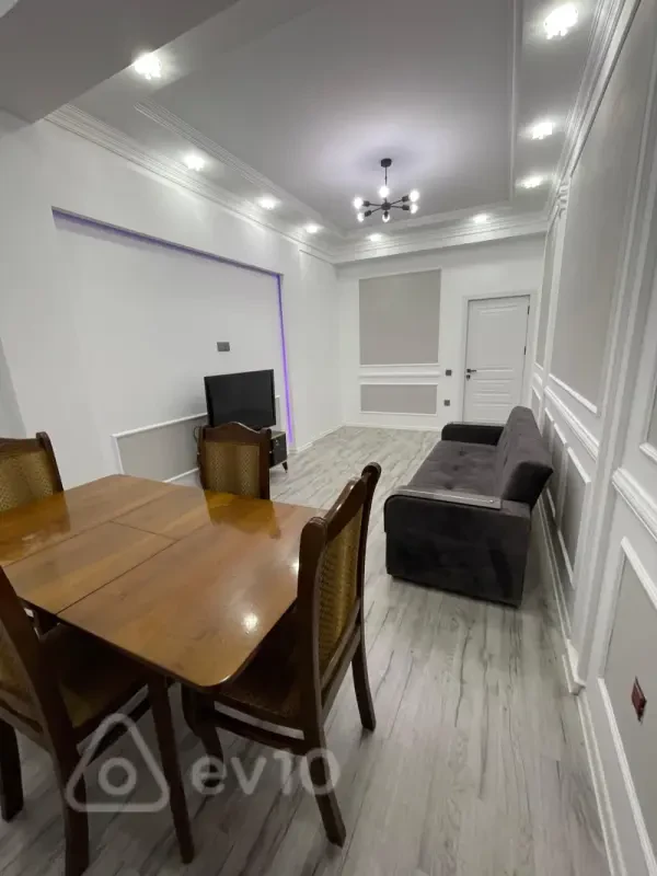 Kirayə verilir 3 otaqlı yeni tikili 90 m²