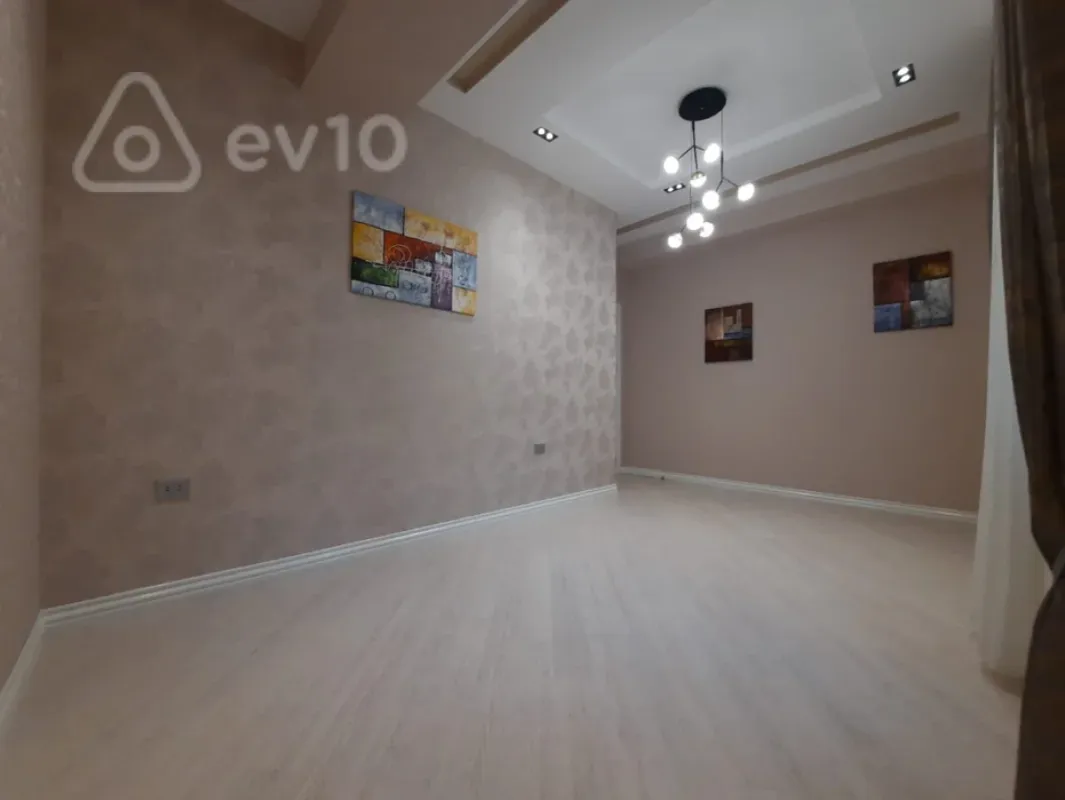 Satılır 4 otaqlı yeni tikili 137 m²