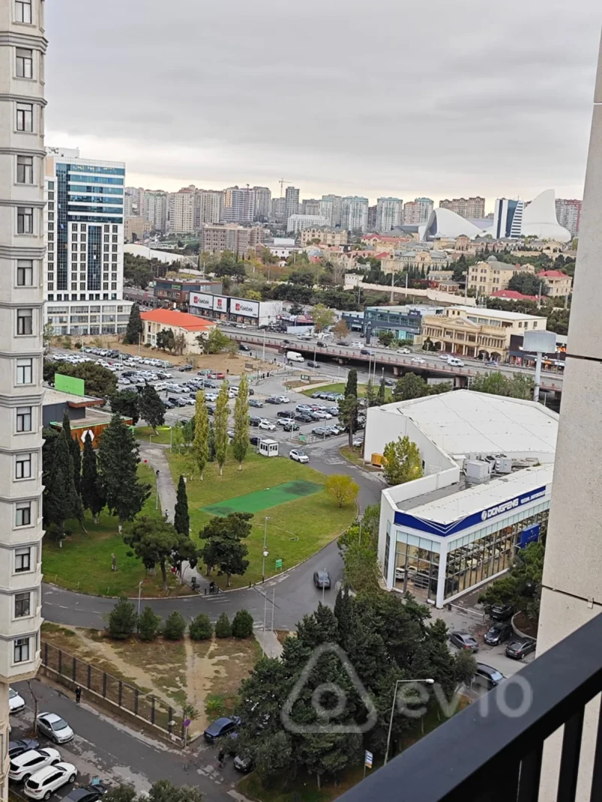 Satılır 2 otaqlı yeni tikili 68 m²