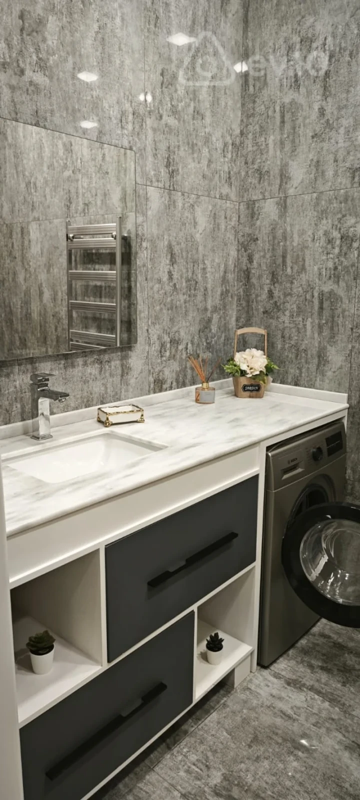 Satılır 2 otaqlı yeni tikili 107 m²