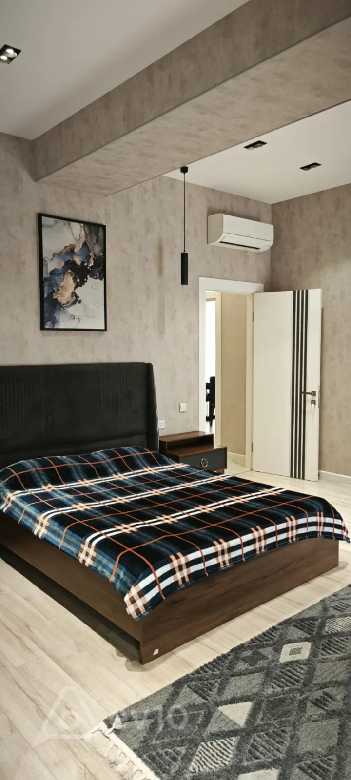 Satılır 2 otaqlı yeni tikili 107 m²