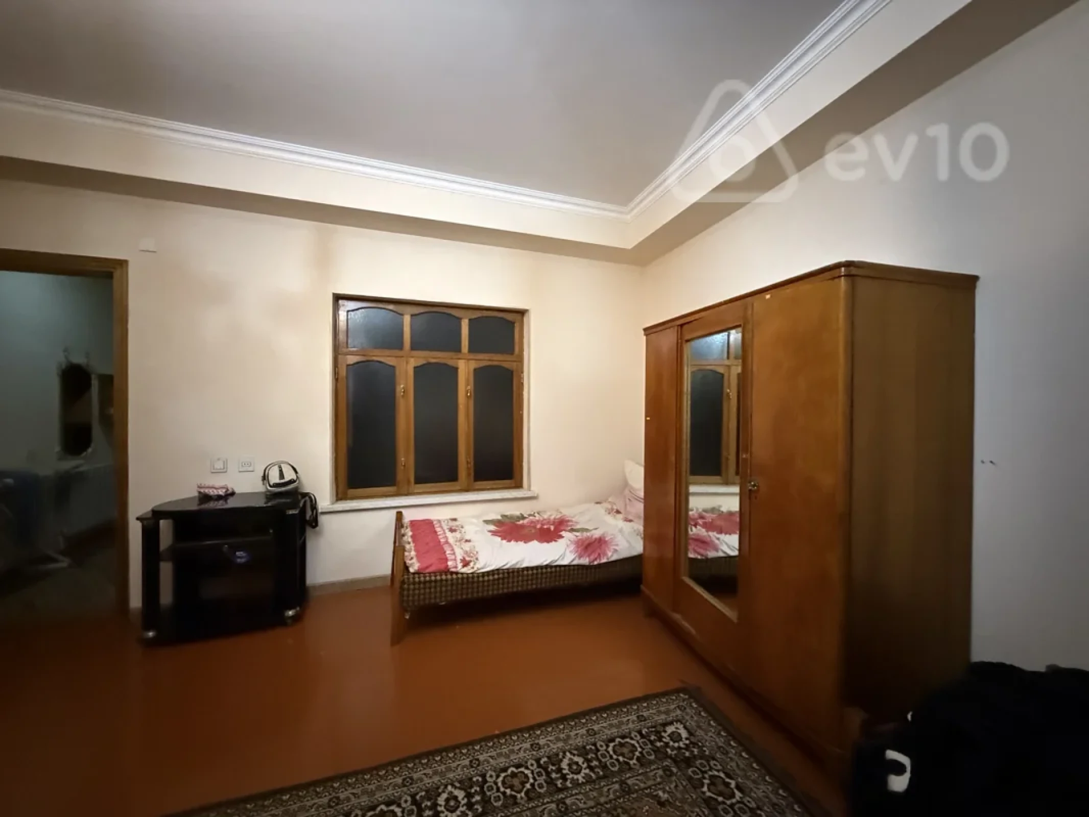 Kirayə verilir 3 otaqlı köhnə tikili 43 m²