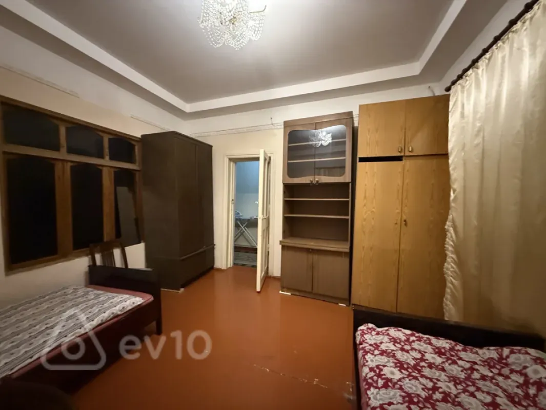 Kirayə verilir 3 otaqlı köhnə tikili 43 m²