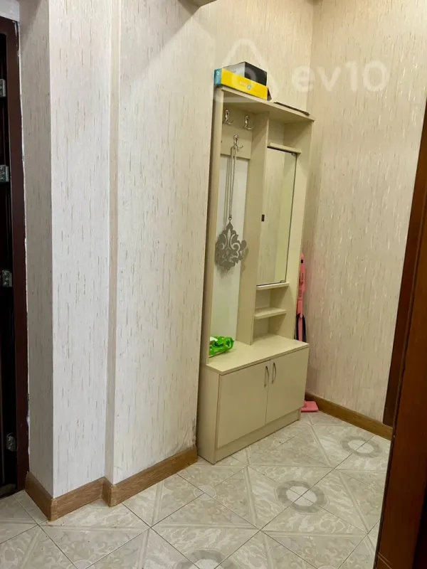 Kirayə verilir 2 otaqlı yeni tikili 58 m²