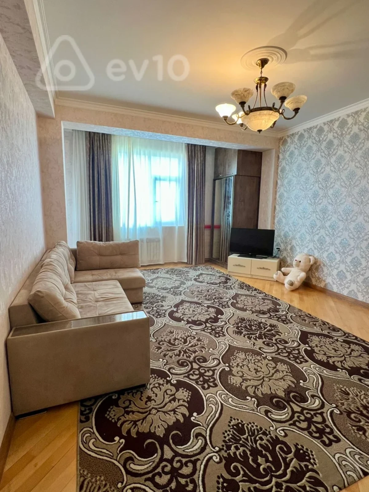 Kirayə verilir 2 otaqlı yeni tikili 58 m²