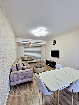 Kirayə verilir 4 otaqlı yeni tikili 170 m²