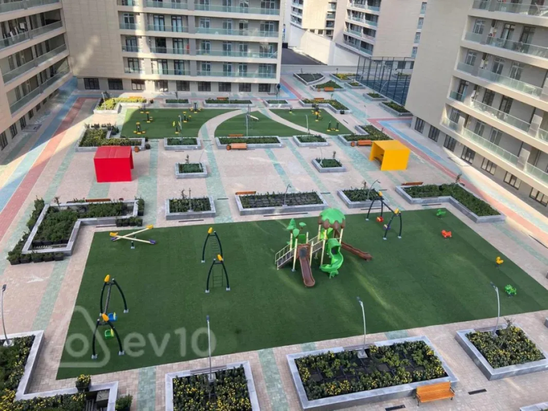 Kirayə verilir 2 otaqlı yeni tikili 70 m²