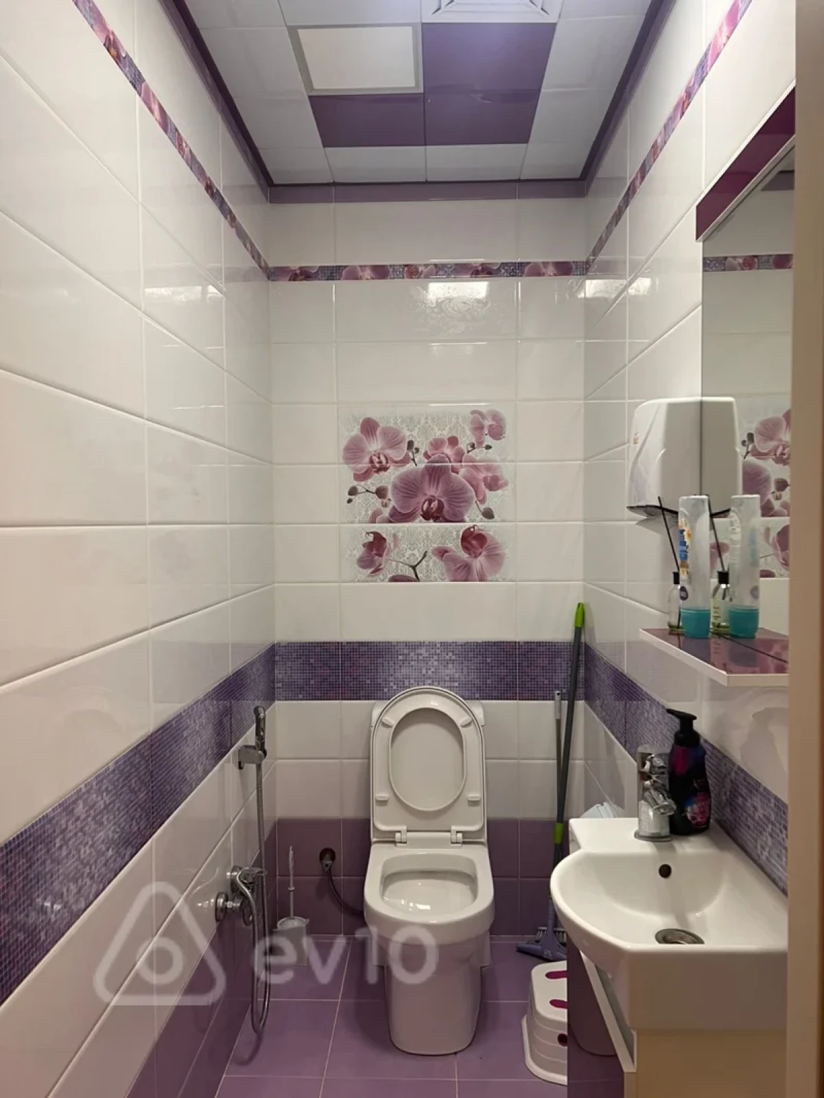 Kirayə verilir 2 otaqlı yeni tikili 80 m²