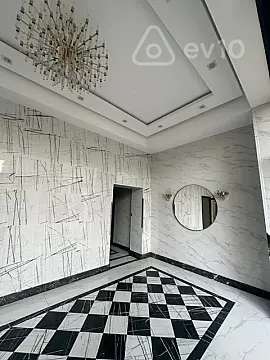 Satılır 4 otaqlı yeni tikili 241.9 m²