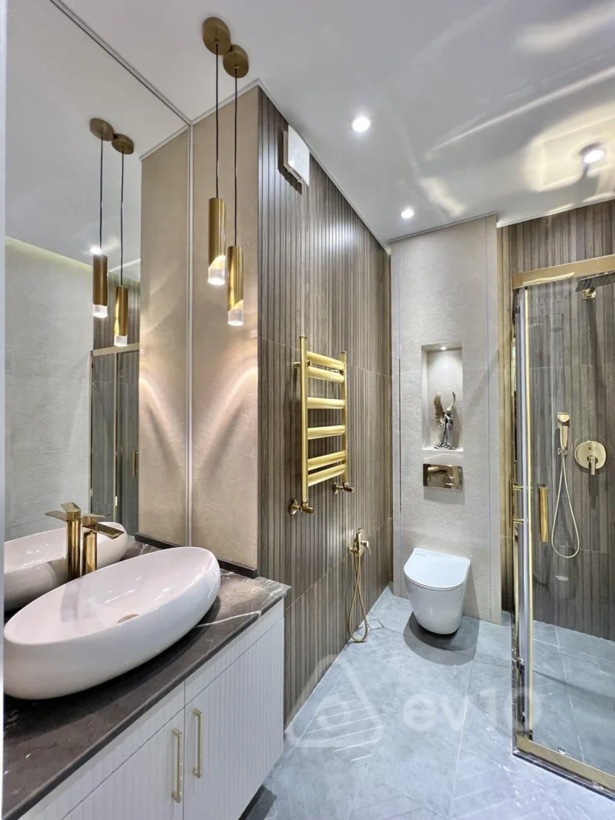 Kirayə verilir 2 otaqlı yeni tikili 75 m²