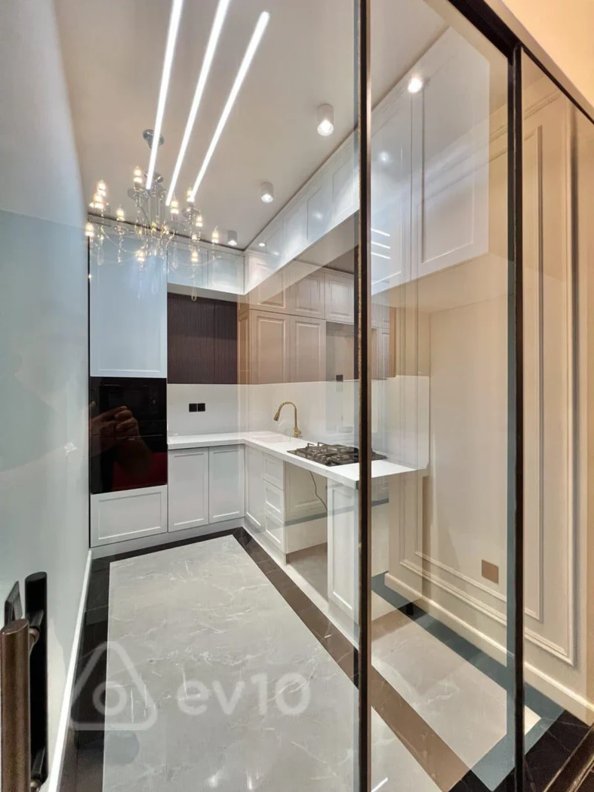 Kirayə verilir 2 otaqlı yeni tikili 75 m²