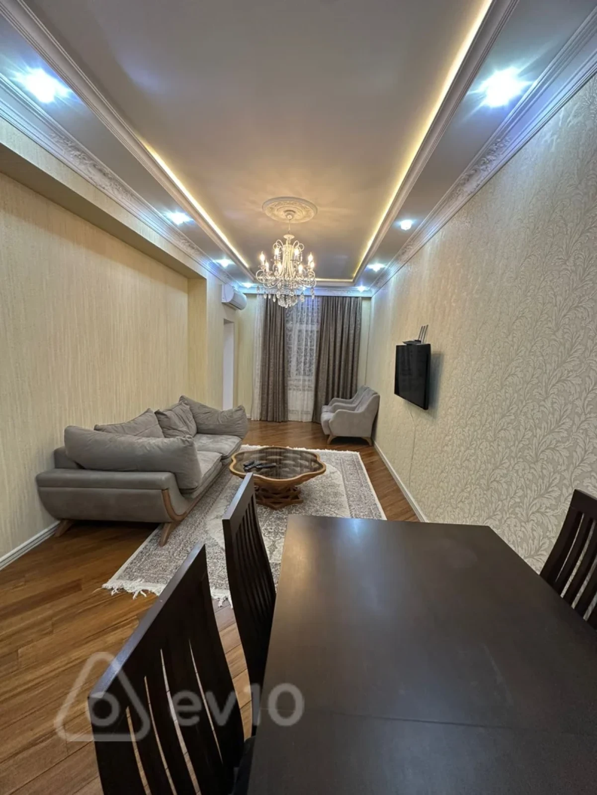 Kirayə verilir 2 otaqlı yeni tikili 100 m²