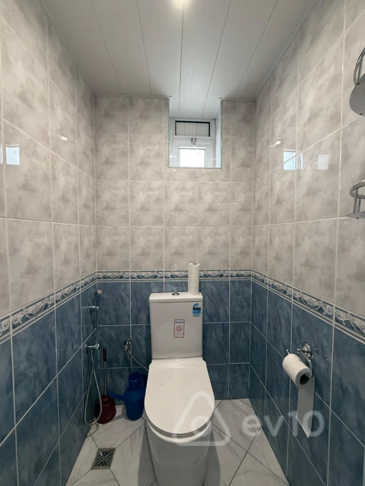 Satılır 5 otaqlı həyət evi 160 m²