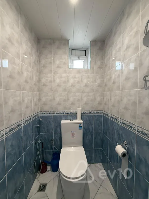 Satılır 5 otaqlı həyət evi 160 m²